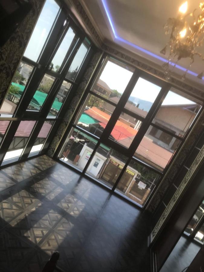 Nina Mini Hotel Gagry Eksteriør bilde