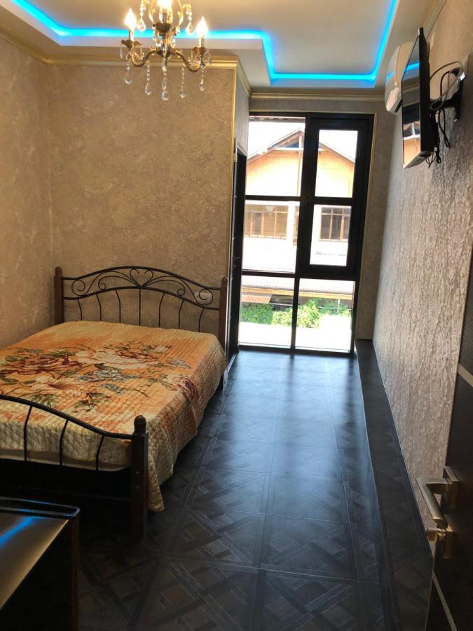 Nina Mini Hotel Gagry Eksteriør bilde