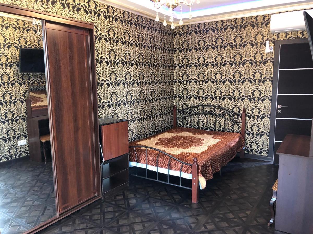 Nina Mini Hotel Gagry Eksteriør bilde